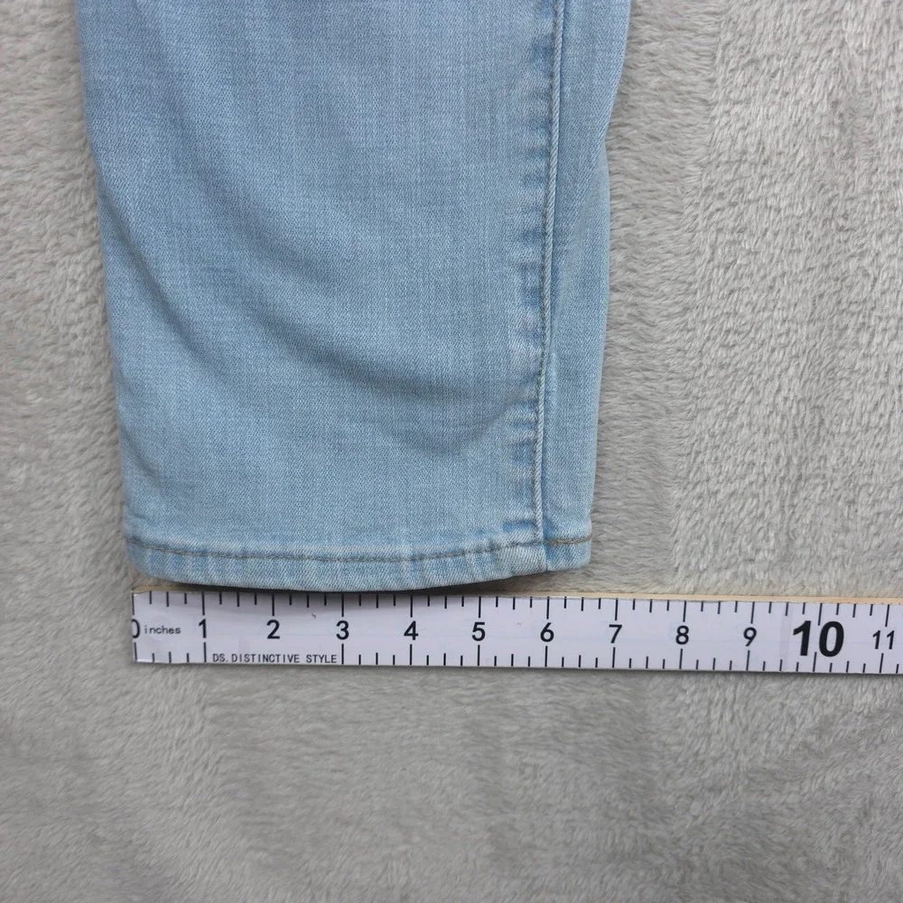Levi Strauss Classic Straight Jeans Men 28x30 Cotton Blue Stretch Light Wash